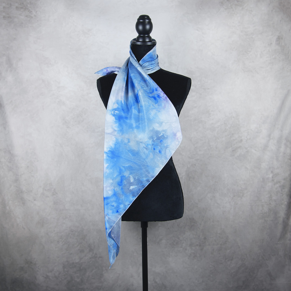 Hodvábna šatka VZOR_61, 90 x 85cm, Vyrobené na Slovensku – Obrázok 4