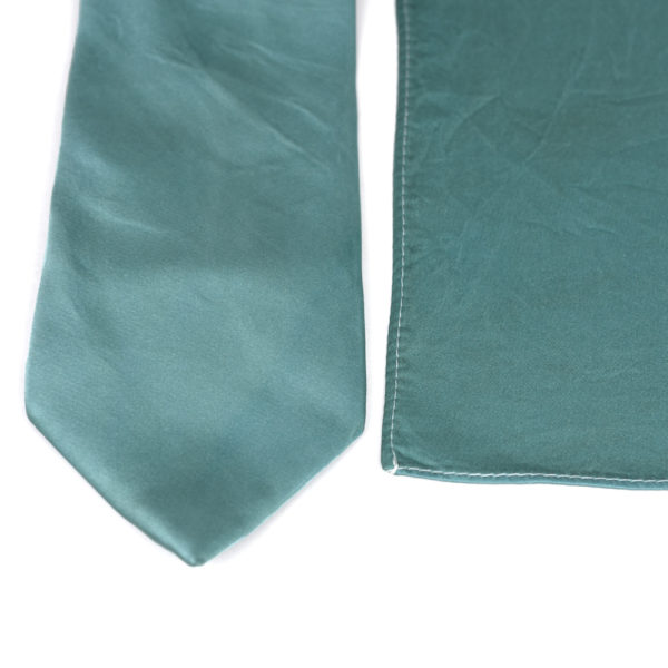 Hodvábna kravata + vreckovka v smaragdovo zelenej farbe, Slovenská výroba - Image 4