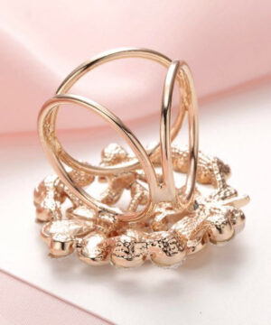 Alternative view of Trojprstenec na šatku v tvare kvitnúceho farebných kvetín